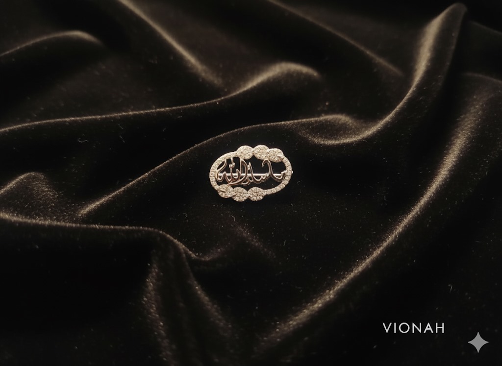 925 Silver Calligraphy Oval Brooch
