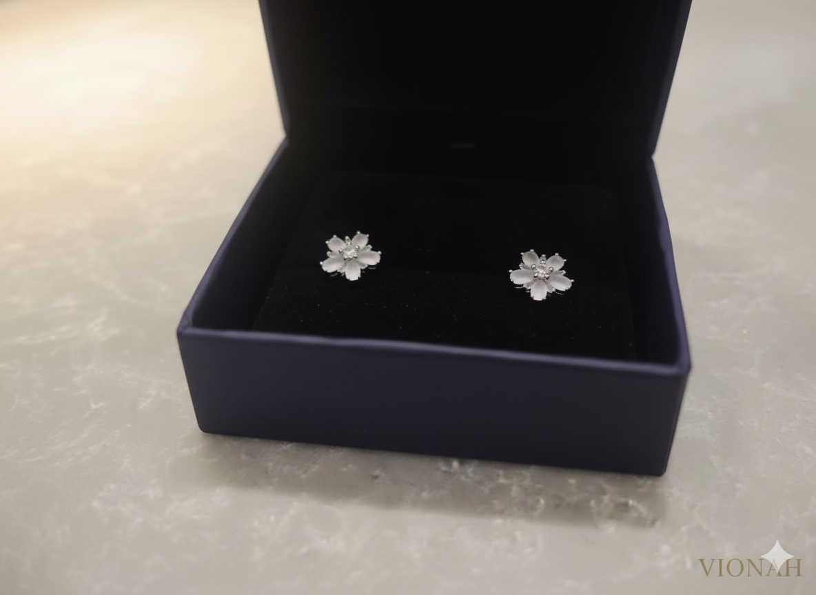 925 Sterling Silver Floral Stud Earrings - Image 3