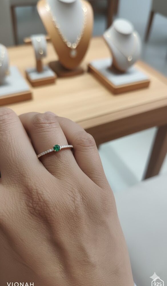 Emerald Whisper – 925 Silver Ring