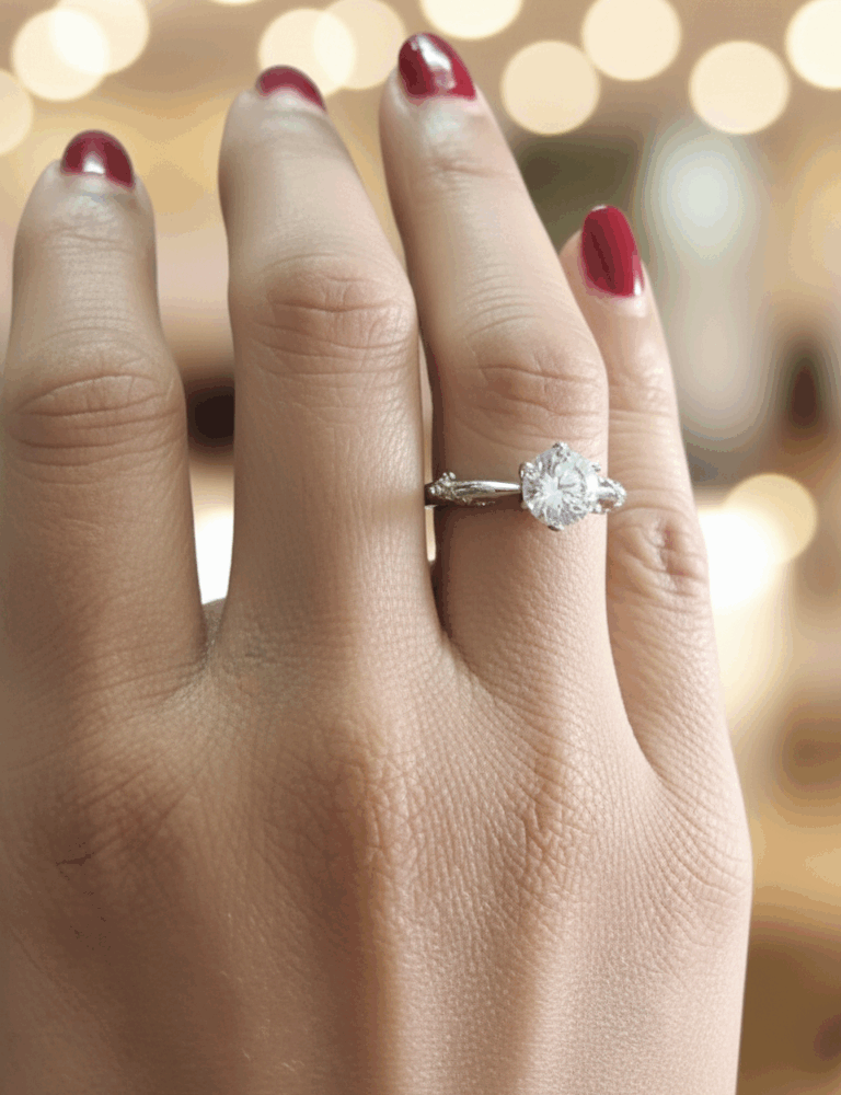 Elegant Solitaire Silver Ring