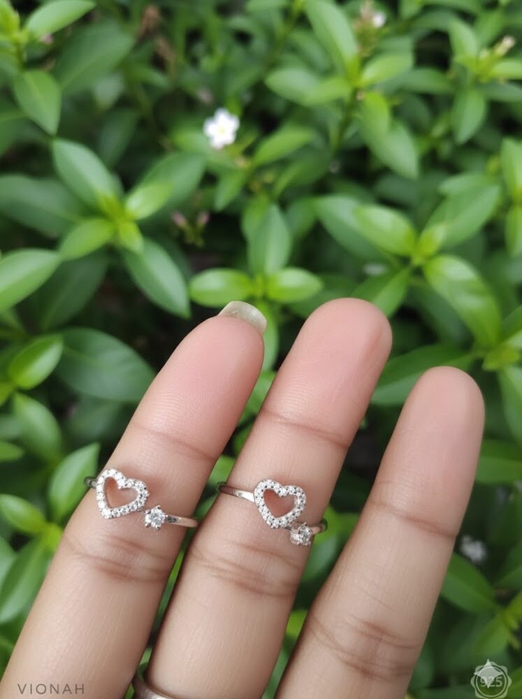 Open Heart Toe Rings