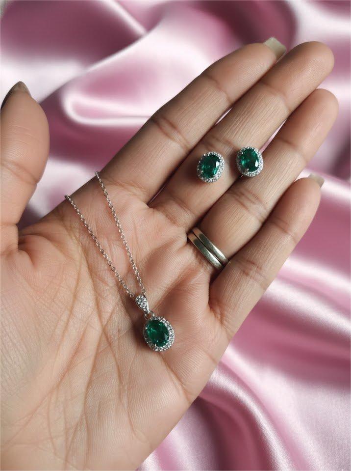 Elegant Green Zircon Pendant & Studs Set - Image 4