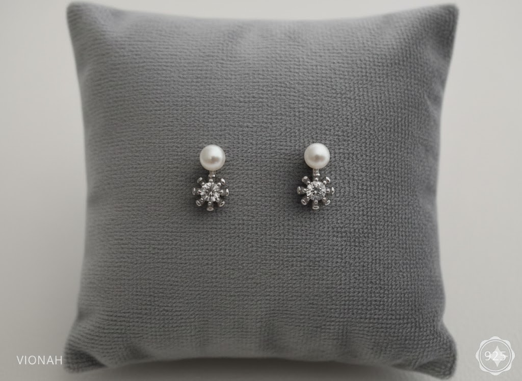925 Silver CZ Pearl Snowflake Earring - Image 3