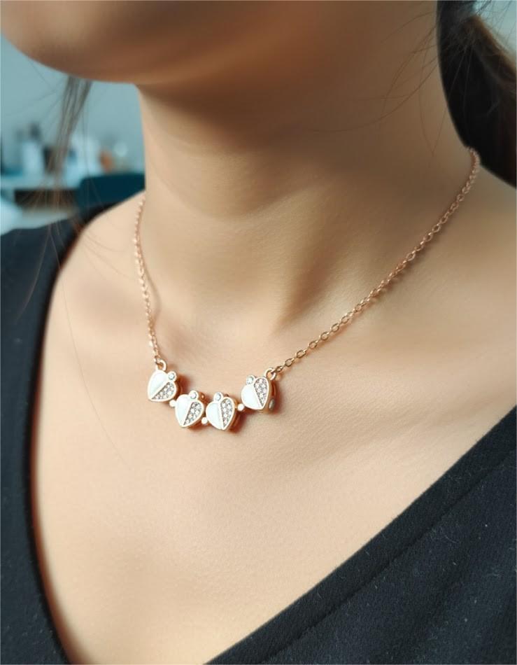 Rose Gold Heart MOP Magnetic Necklace