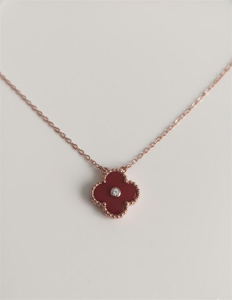 Rose Gold Mother-of-Pearl Floral Pendant Necklace