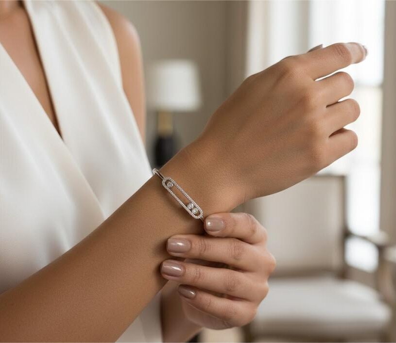 Zircon Bar Detail Bangle Bracelet