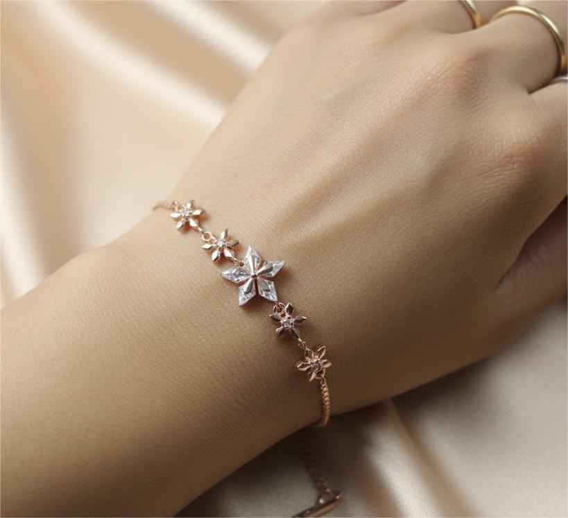 Rose Gold Floral Sparkle Bracelet – 925 Sterling Silver