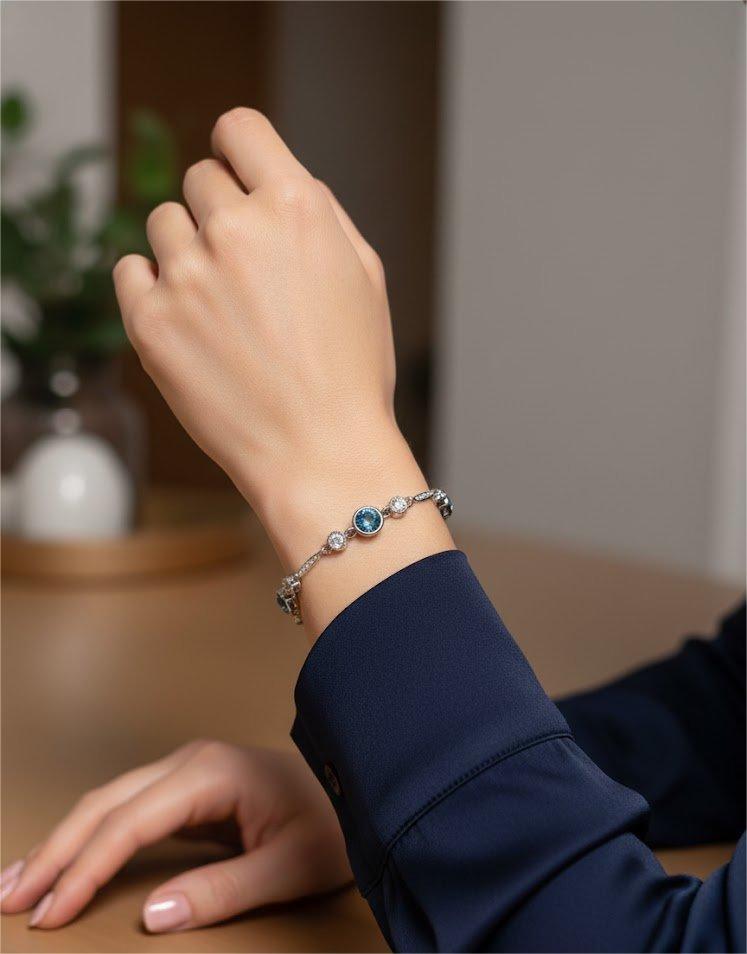 Blue Radiance Link Bracelet